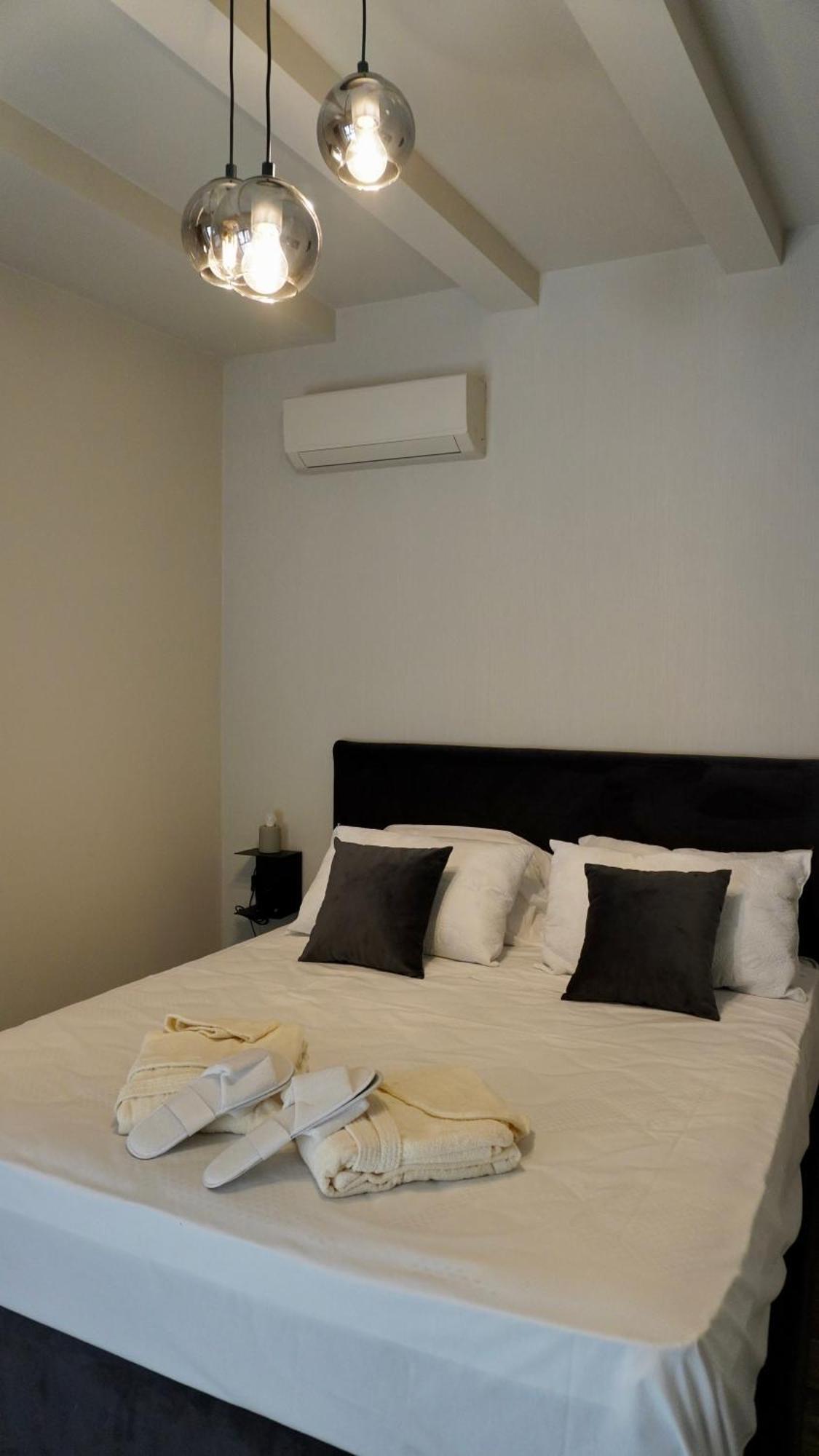 Vicolo San Gaetano -Luxury Rooms- Catane Extérieur photo
